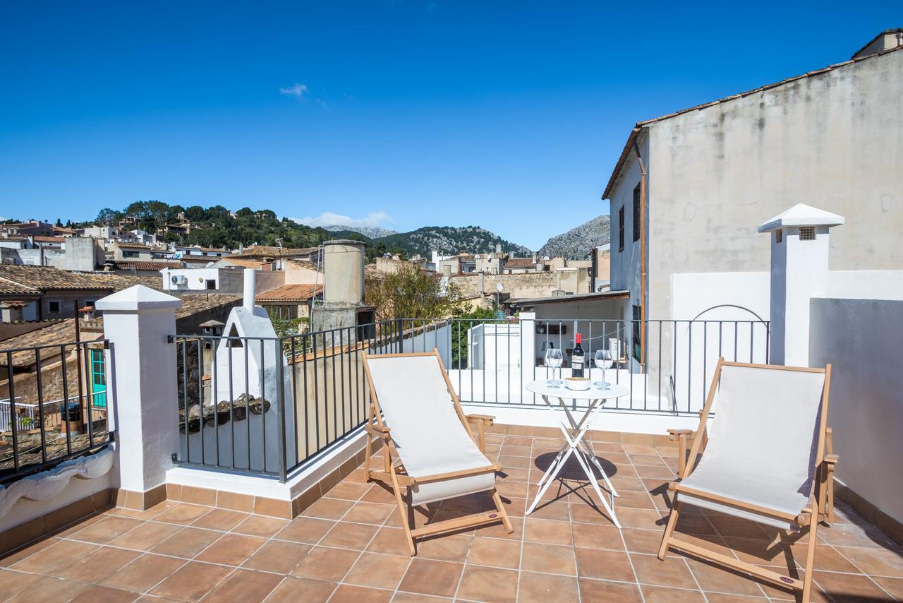 Townhouse On The Rocks By Homevillas360 * Pollença